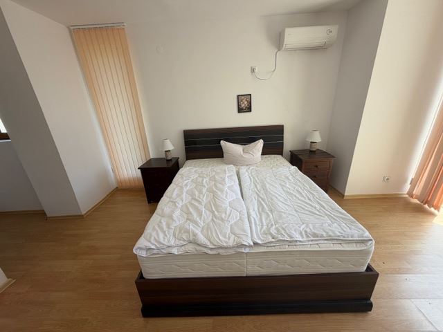 Zweigeschossiges Haus in einer modernen Anlage nahe Sonnenstrand – Komfort, Ruhe und ausgezeichnetes Wohnumfeld