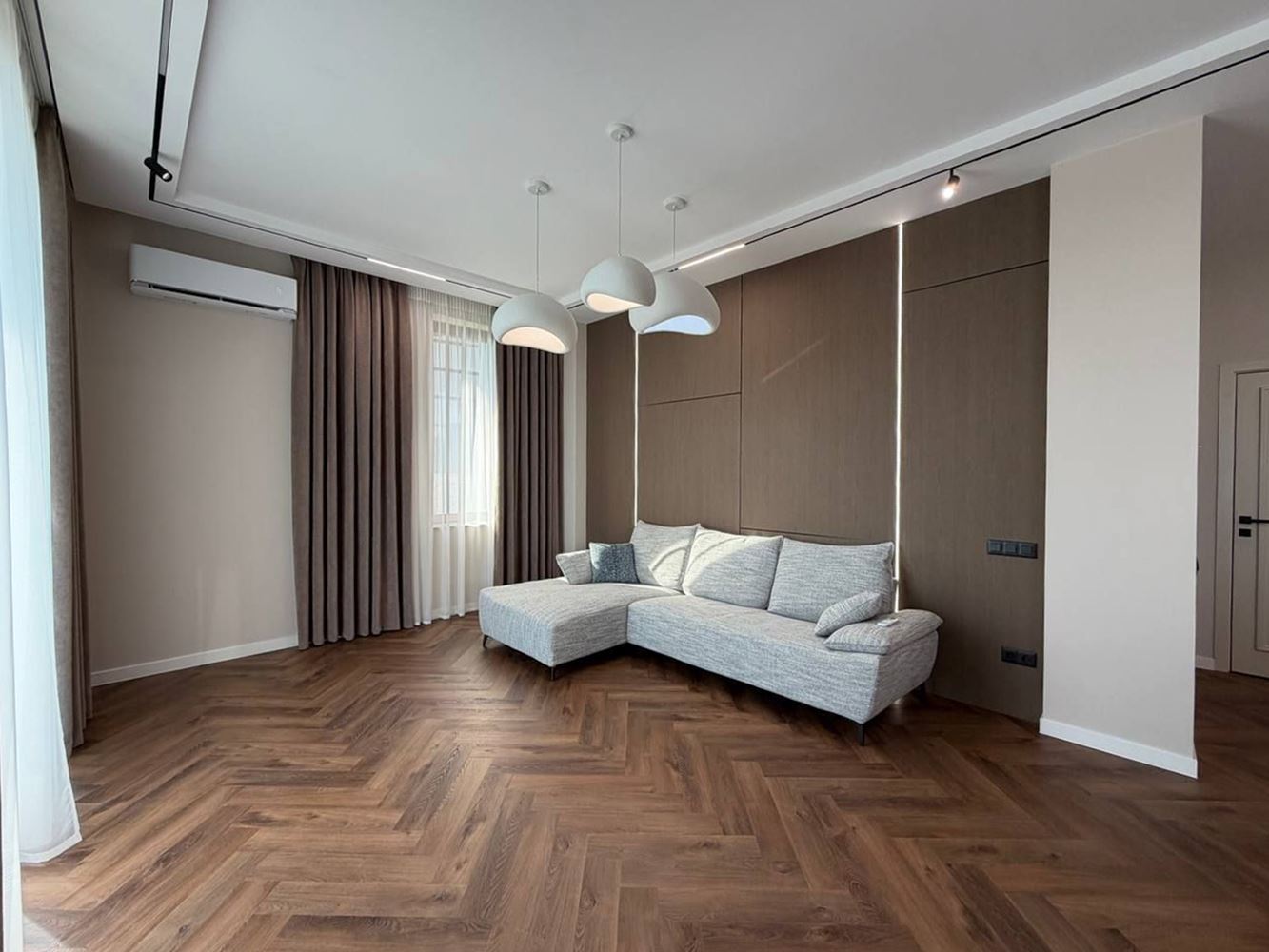 Luxuriöses freistehendes Haus mit privatem Pool und Panoramablick auf das Meer in Sveti Vlas