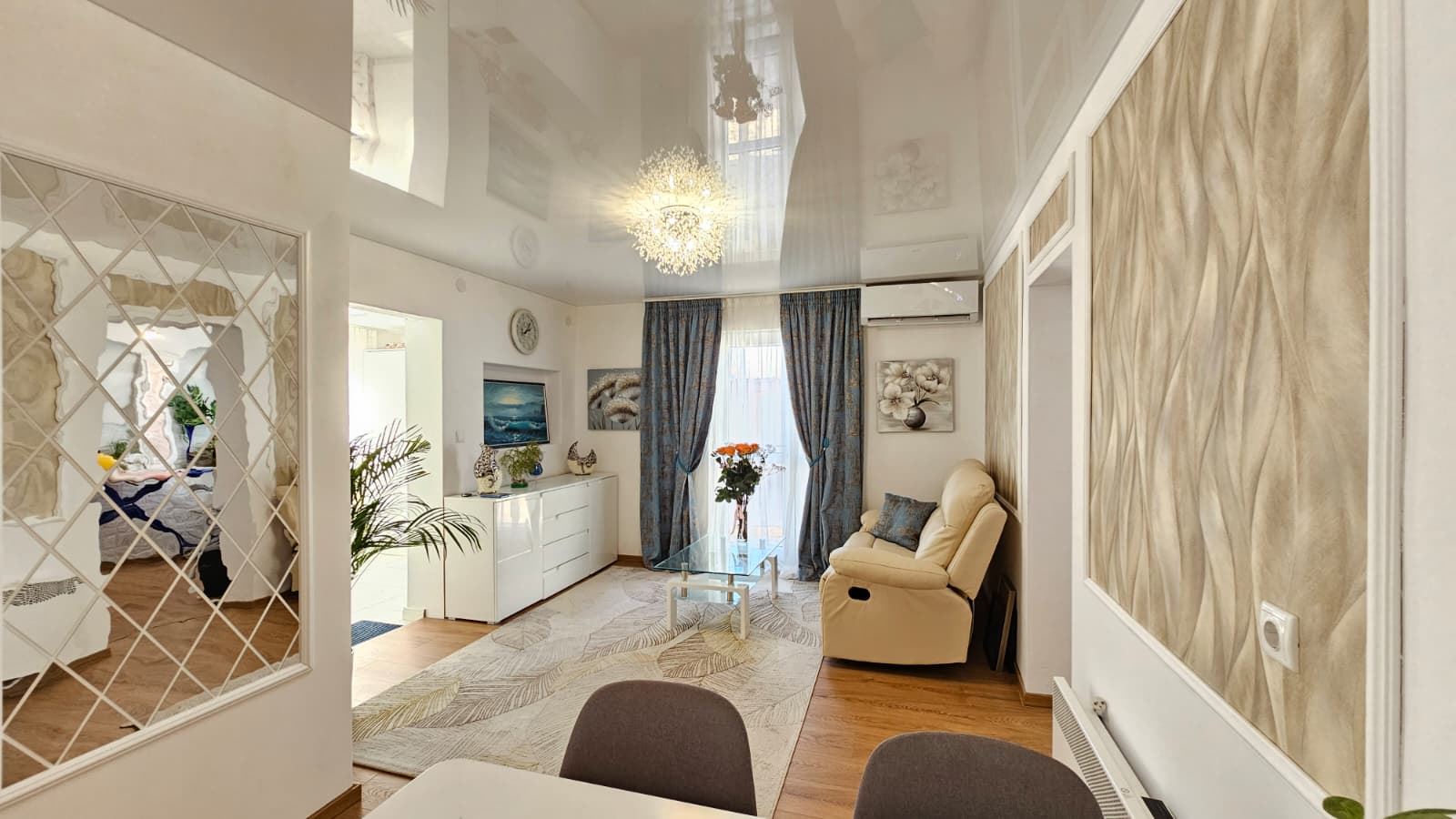 Außergewöhnliches einstöckiges Haus mit großzügigem Garten im ruhigen Dorf Kosharitsa