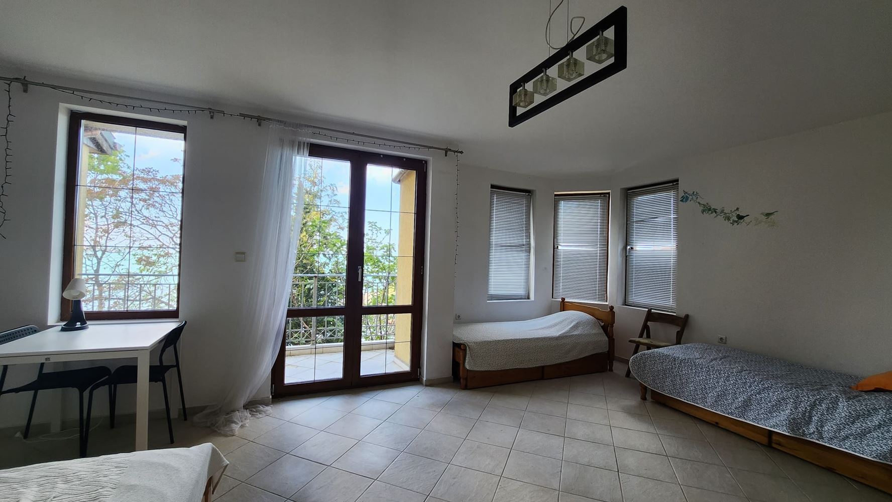 Wunderschönes dreistöckiges Haus in erster Meereslinie in Sosopol mit Panoramablick auf die Paradiesbucht