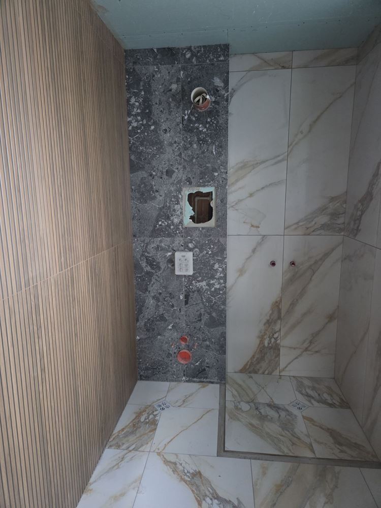 Pomorie – modernes zweistöckiges Haus mit vier Schlafzimmern – Sicherheit, Energieeffizienz und kompromissloser Komfort