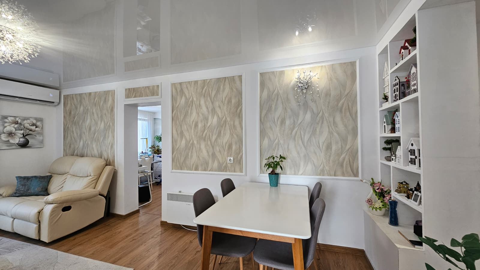 Außergewöhnliches einstöckiges Haus mit großzügigem Garten im ruhigen Dorf Kosharitsa