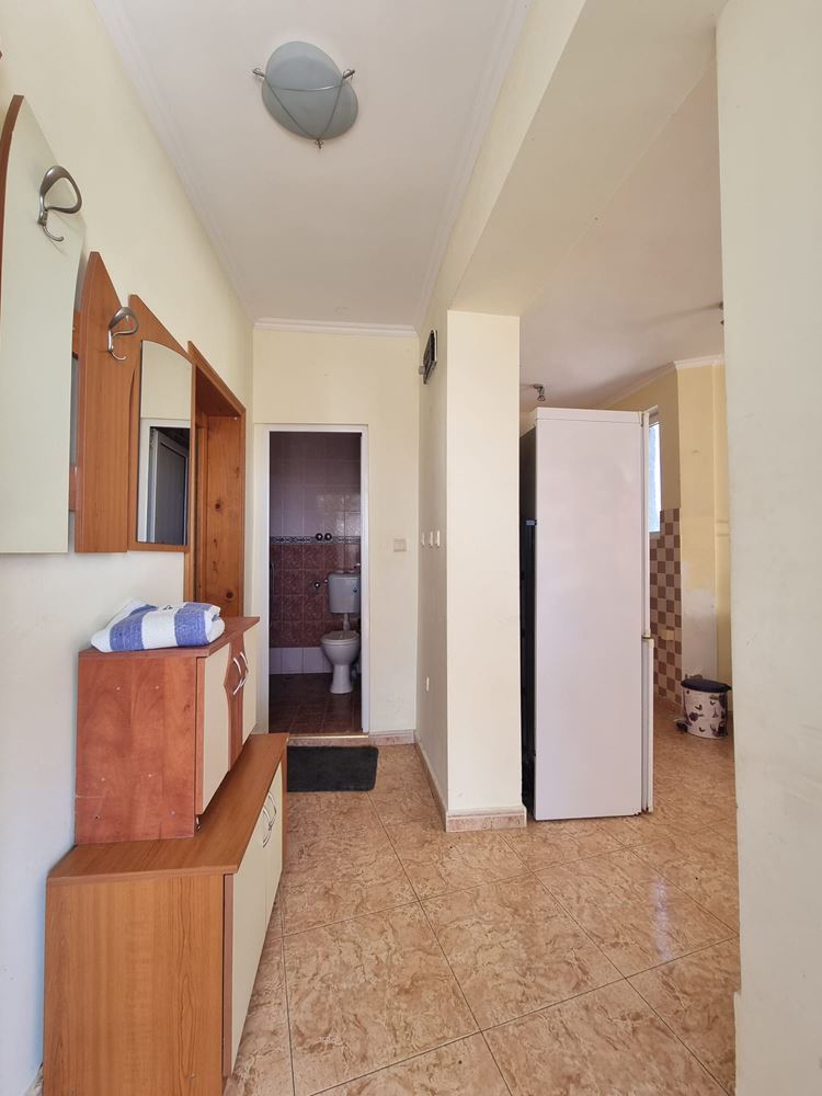 Luxuriöses Haus mit Pool und Meerblick in Sveti Vlas – nur 1 km vom Strand entfernt