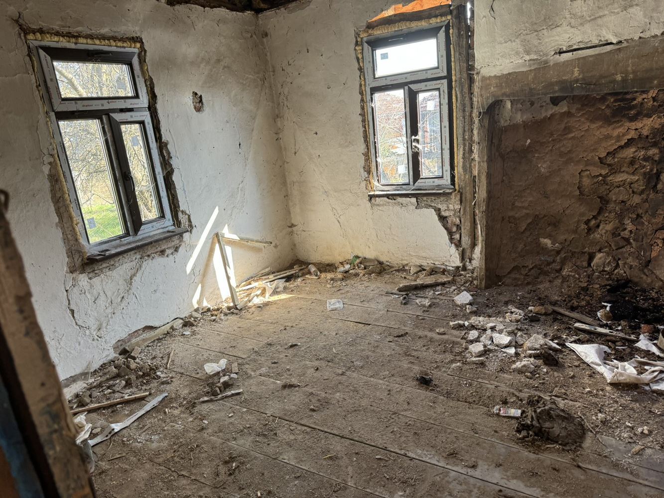 Charmantes einstöckiges Haus am Fuße des Strandzha-Gebirges, Dorf Vizitsa