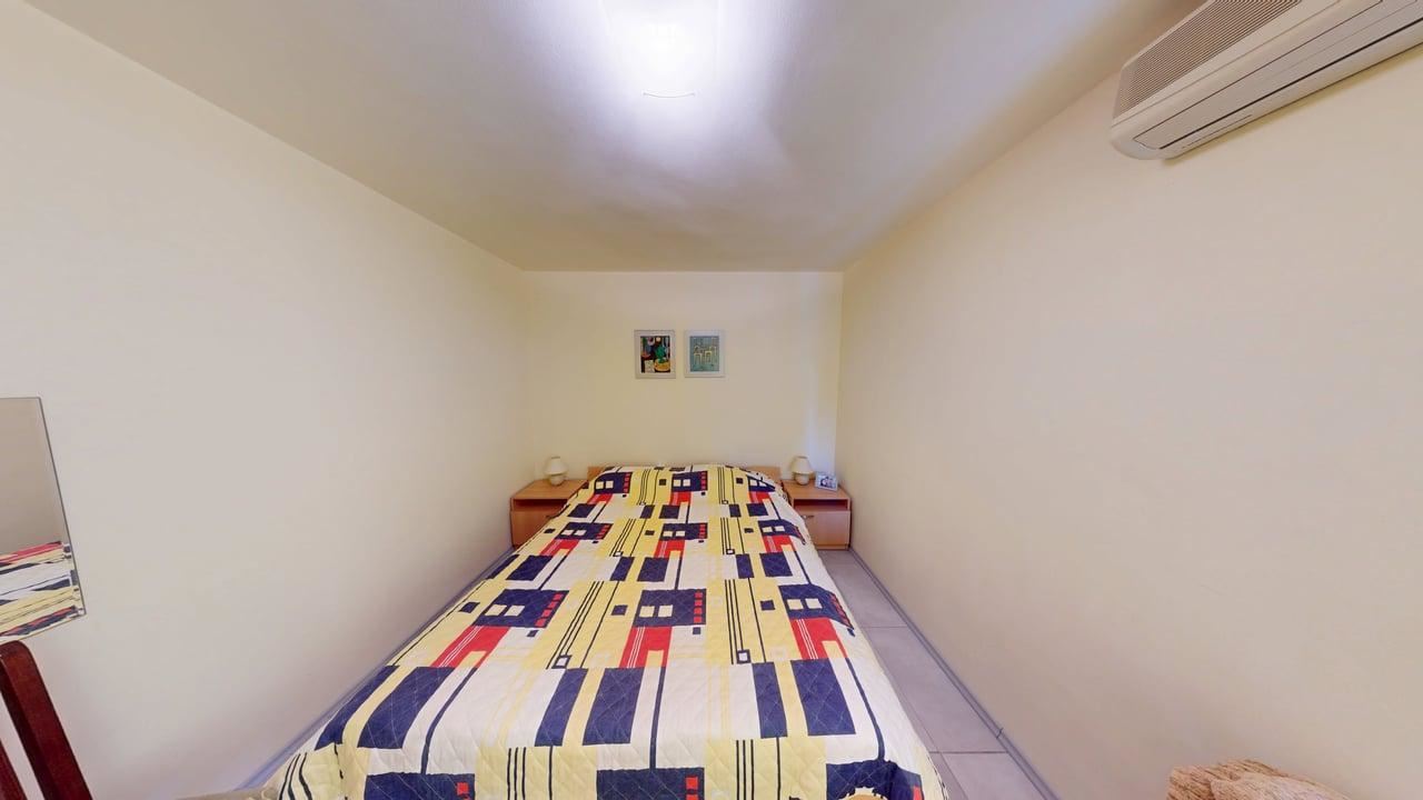 Panoramahaus auf vier Etagen mit 8 Schlafzimmern und Meerblick im Ferienort Sonnenstrand – ohne Wartungsgebühr