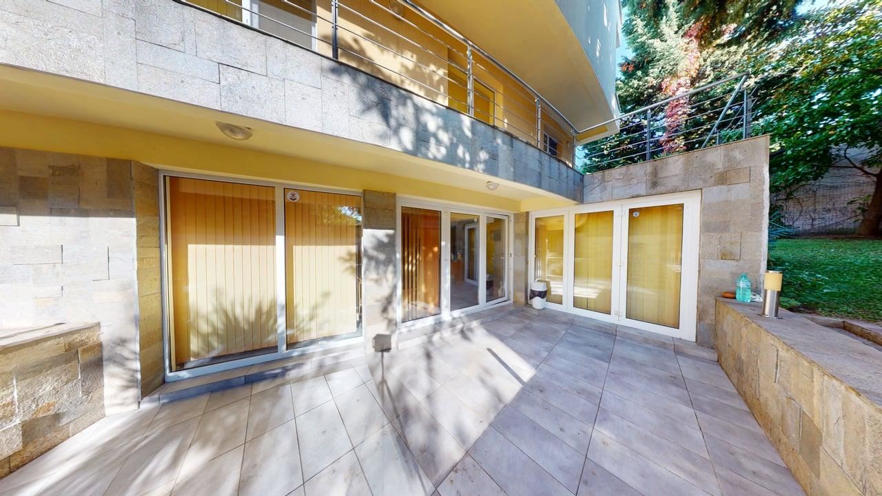 Panoramahaus auf vier Etagen mit 8 Schlafzimmern und Meerblick im Ferienort Sonnenstrand – ohne Wartungsgebühr