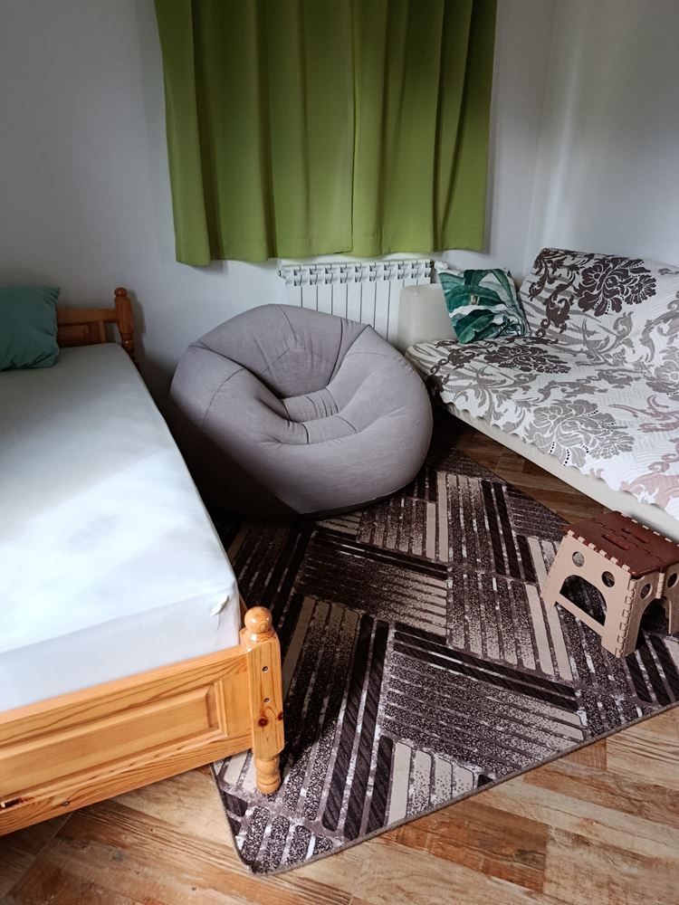 Einstöckiges Haus mit wunderschönem Garten am Fuße des Strandscha-Gebirges – Gemütlichkeit, Ruhe und bezugsfertiges Zuhause im Dorf Fakia