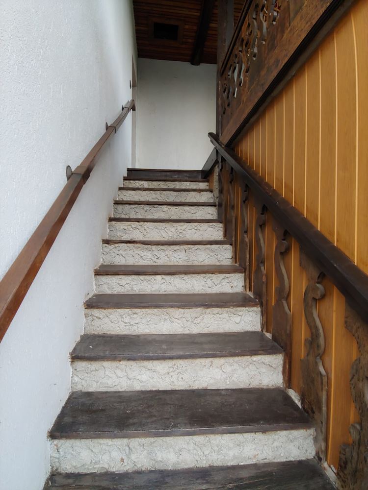 Geräumiges zweistöckiges Haus mit großem Grundstück, Kamin, Sauna und Whirlpool im Dorf Drachevo