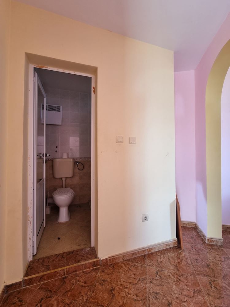 Luxuriöses Haus mit Pool und Meerblick in Sveti Vlas – nur 1 km vom Strand entfernt