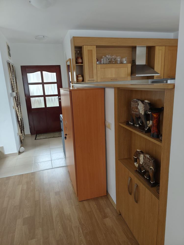 Luxuriöses zweistöckiges Haus mit Pool und schöner Panorama-Aussicht in einer prestigeträchtigen Anlage – Aheloy