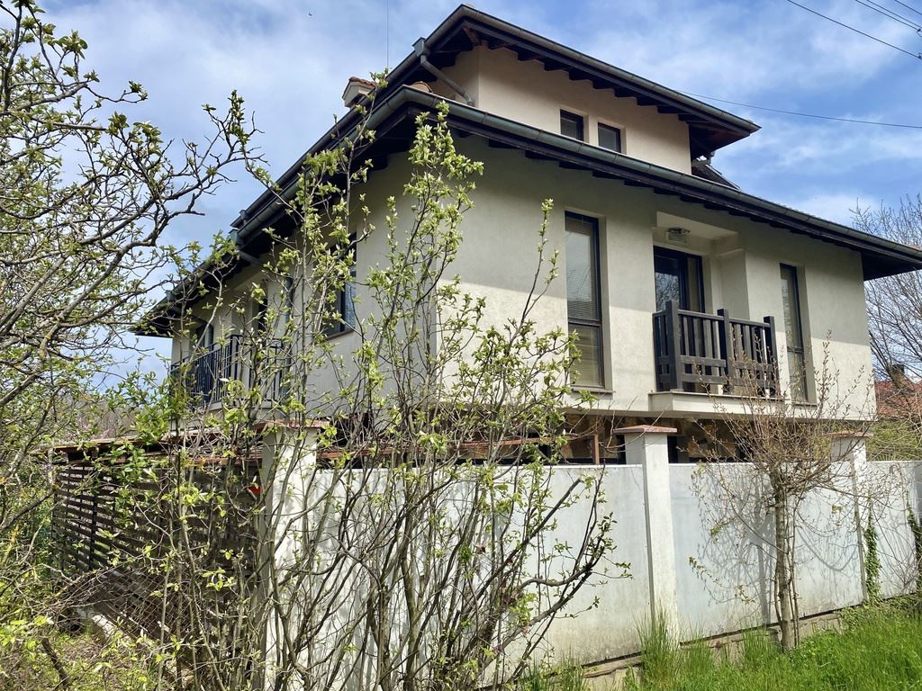 Haus mit fertigem Business in Primorsko – erfolgreiches Familienhotel oder gemütliches Zuhause am Meer mit nachgewiesenem Einkommen