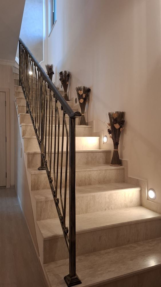 Luxuriöses zweistöckiges Haus in einer prestigeträchtigen Anlage in Pomorie