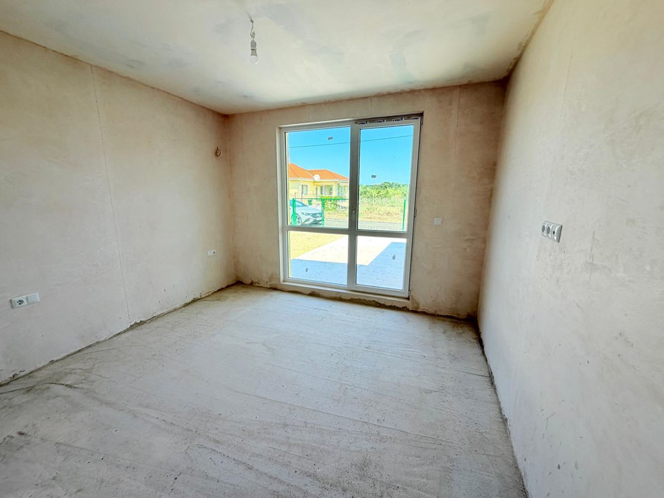 Freistehendes neues Haus mit Garten und Blick auf den Mandra-See – Dorf Cherni Vrah, 15 km von Burgas entfernt