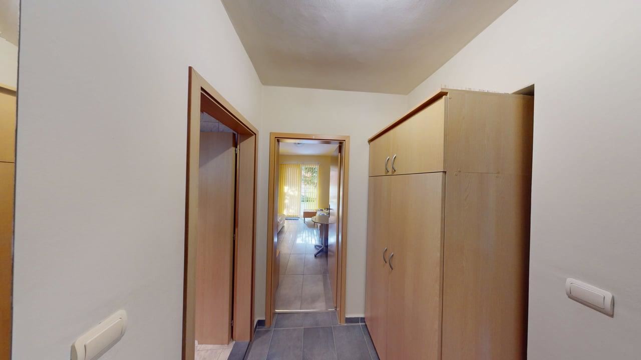 Panoramahaus auf vier Etagen mit 8 Schlafzimmern und Meerblick im Ferienort Sonnenstrand – ohne Wartungsgebühr