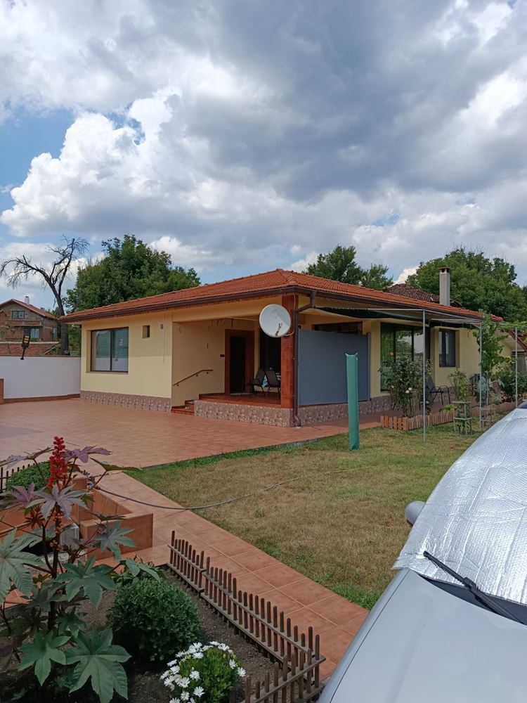 Wunderschönes einstöckiges Haus mit großem Garten im Herzen von Strandzha – Gemütlichkeit, Natur und Ruhe nahe Burgas