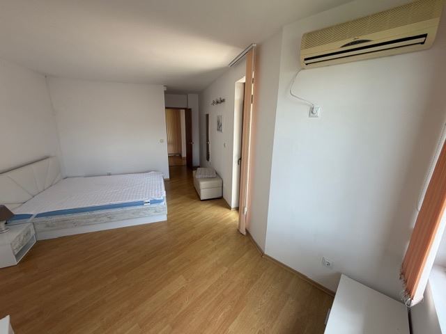 Zweigeschossiges Haus in einer modernen Anlage nahe Sonnenstrand – Komfort, Ruhe und ausgezeichnetes Wohnumfeld