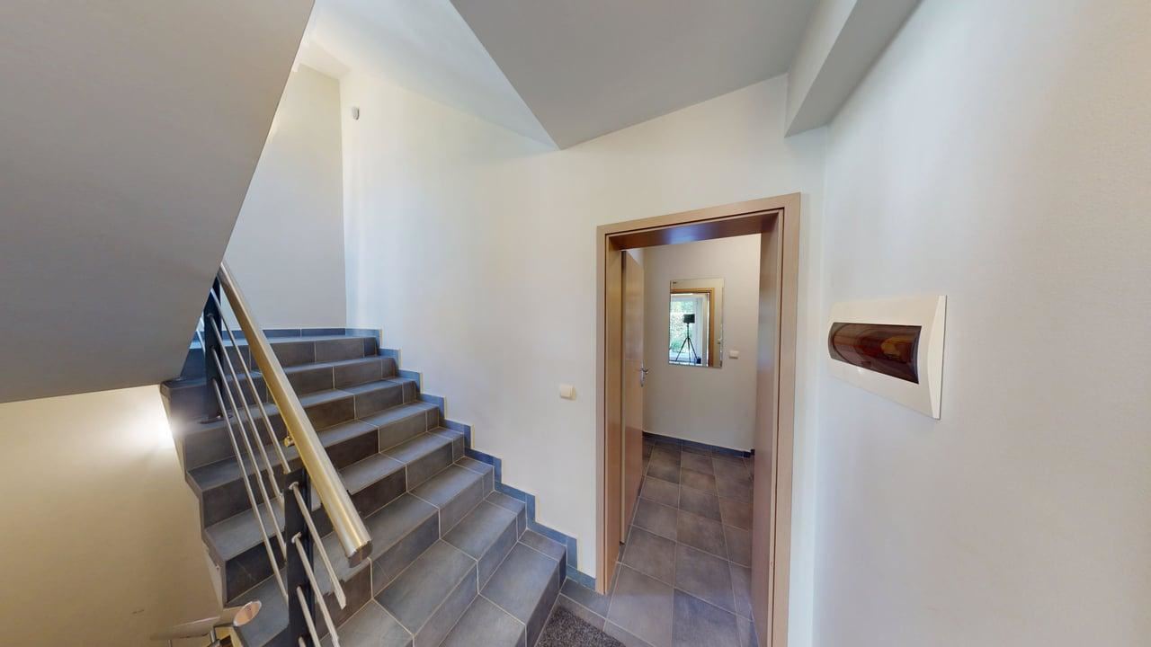 Panoramahaus auf vier Etagen mit 8 Schlafzimmern und Meerblick im Ferienort Sonnenstrand – ohne Wartungsgebühr