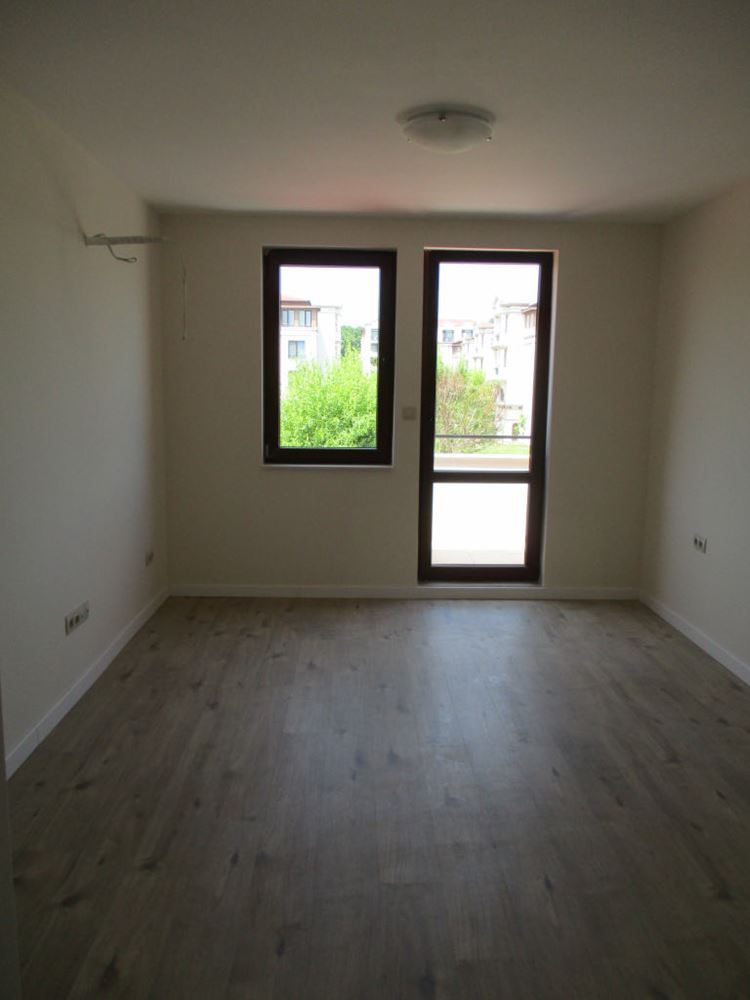 Zweistöckiges Reihenhaus im „Green Life“ Komplex, Sozopol – stilvolles Leben nur wenige Schritte vom Strand entfernt