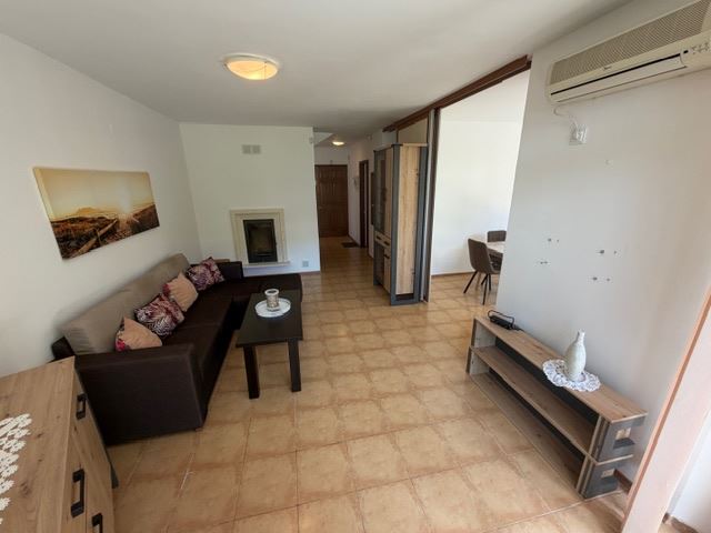 Zweigeschossiges Haus in einer modernen Anlage nahe Sonnenstrand – Komfort, Ruhe und ausgezeichnetes Wohnumfeld