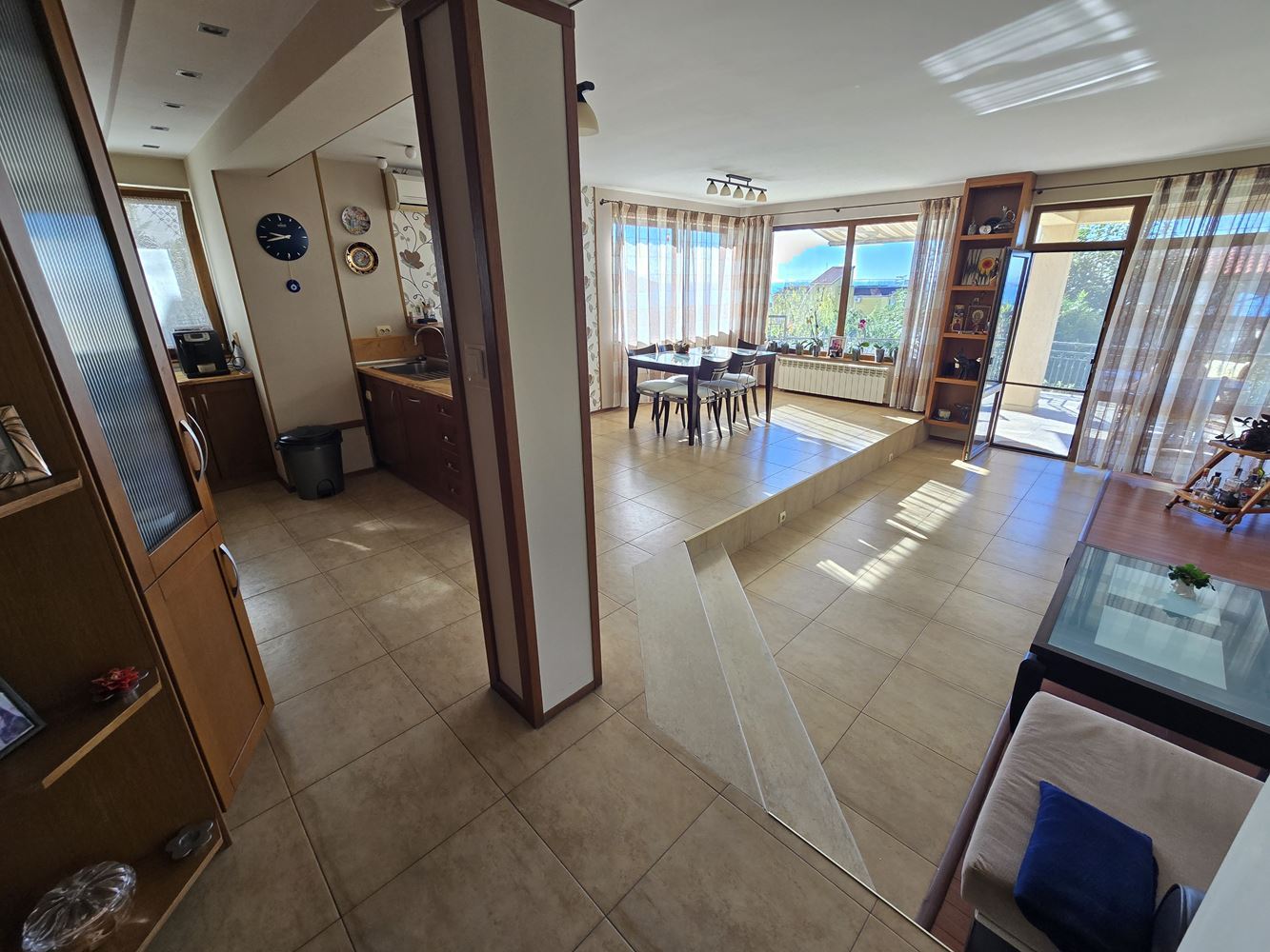 Freistehendes Haus mit Panoramablick auf das Meer und eigenem Garten in Sveti Vlas