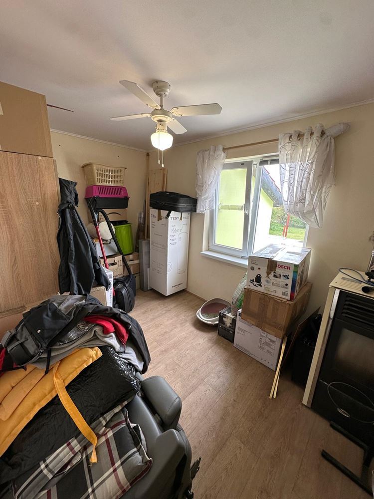 Komplett renoviertes Haus mit großem Grundstück und perfekten Bedingungen für ganzjähriges Wohnen