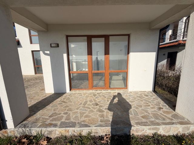 Luxuriöses zweistöckiges Haus mit Meerblick in Aheloy