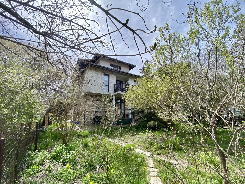 Haus mit fertigem Business in Primorsko – erfolgreiches Familienhotel oder gemütliches Zuhause am Meer mit nachgewiesenem Einkommen