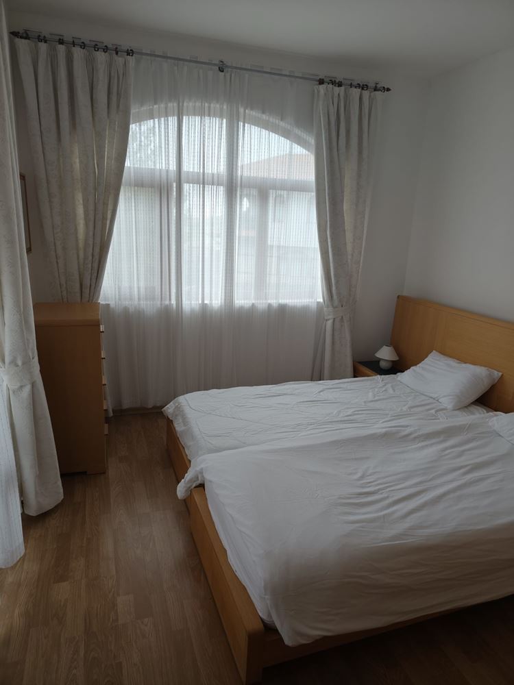 Luxuriöses zweistöckiges Haus mit Pool und schöner Panorama-Aussicht in einer prestigeträchtigen Anlage – Aheloy