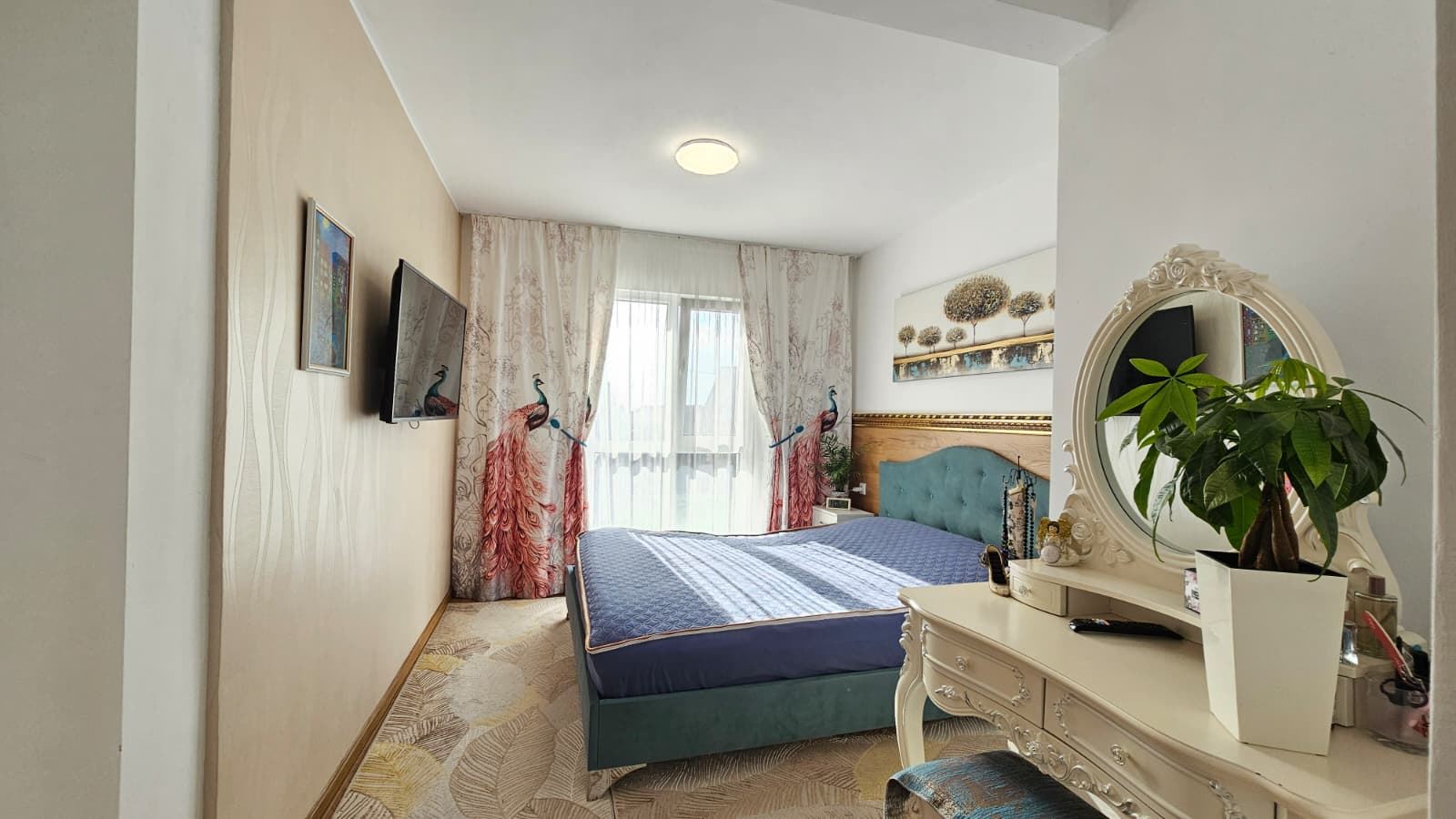 Außergewöhnliches einstöckiges Haus mit großzügigem Garten im ruhigen Dorf Kosharitsa