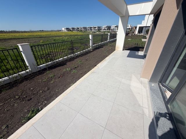 Pomorie – modernes zweistöckiges Haus mit vier Schlafzimmern – Sicherheit, Energieeffizienz und kompromissloser Komfort