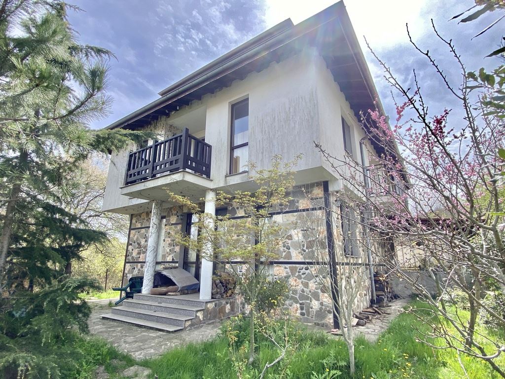 Haus mit fertigem Business in Primorsko – erfolgreiches Familienhotel oder gemütliches Zuhause am Meer mit nachgewiesenem Einkommen