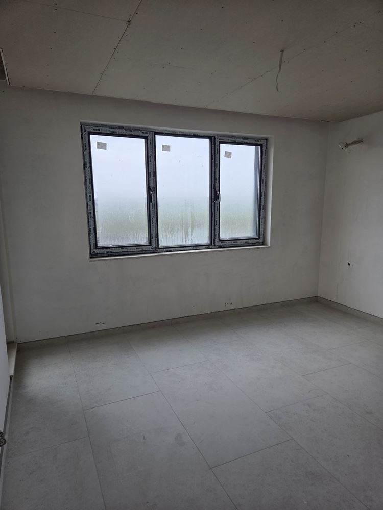 Pomorie – modernes zweistöckiges Haus mit vier Schlafzimmern – Sicherheit, Energieeffizienz und kompromissloser Komfort