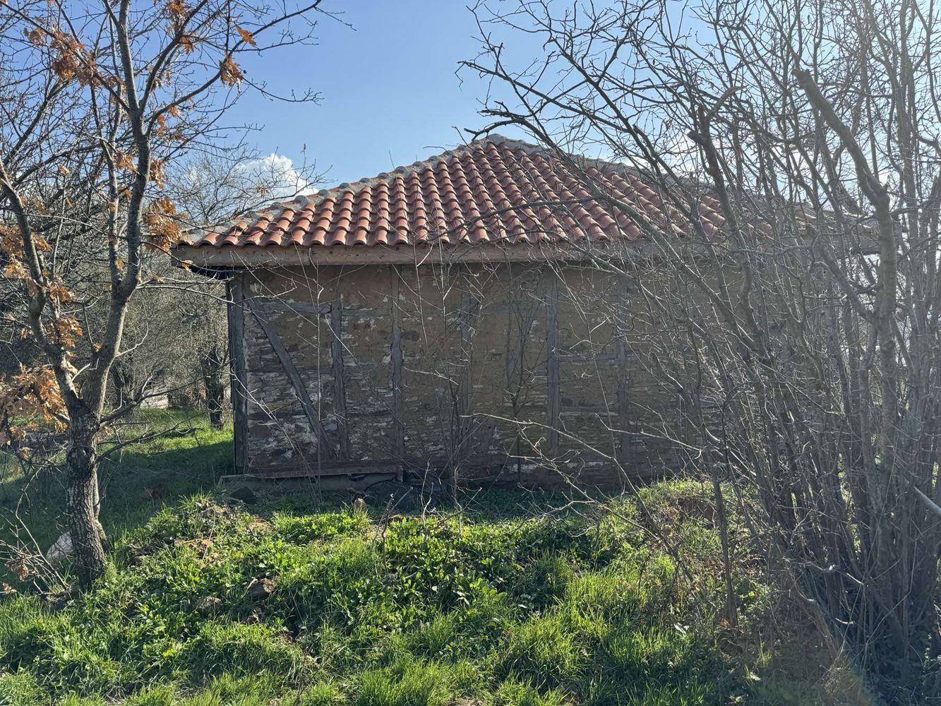 Charmantes einstöckiges Haus am Fuße des Strandzha-Gebirges, Dorf Vizitsa