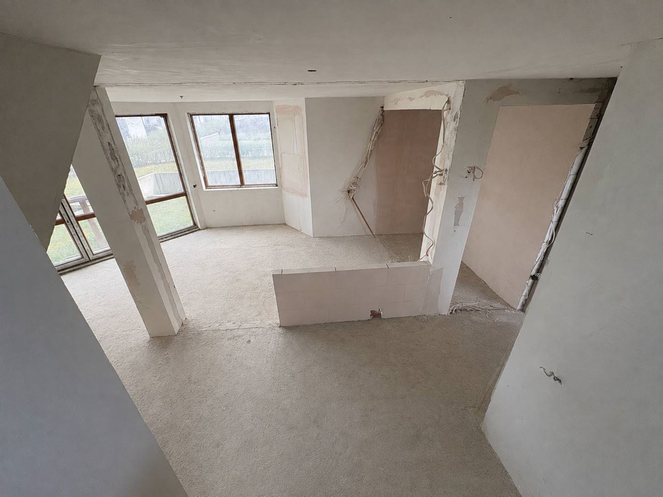 Haus mit privatem Pool und großem Grundstück im Raum Aheloy – Gemütlichkeit, Stil und Ruhe in Meeresnähe