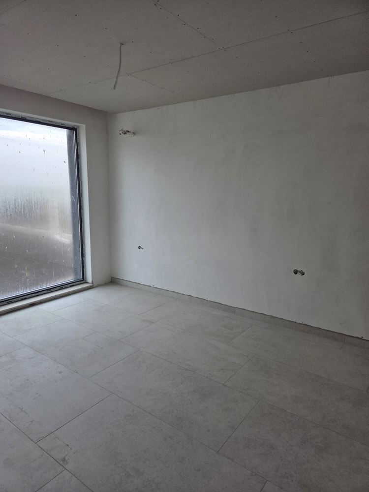 Pomorie – modernes zweistöckiges Haus mit vier Schlafzimmern – Sicherheit, Energieeffizienz und kompromissloser Komfort