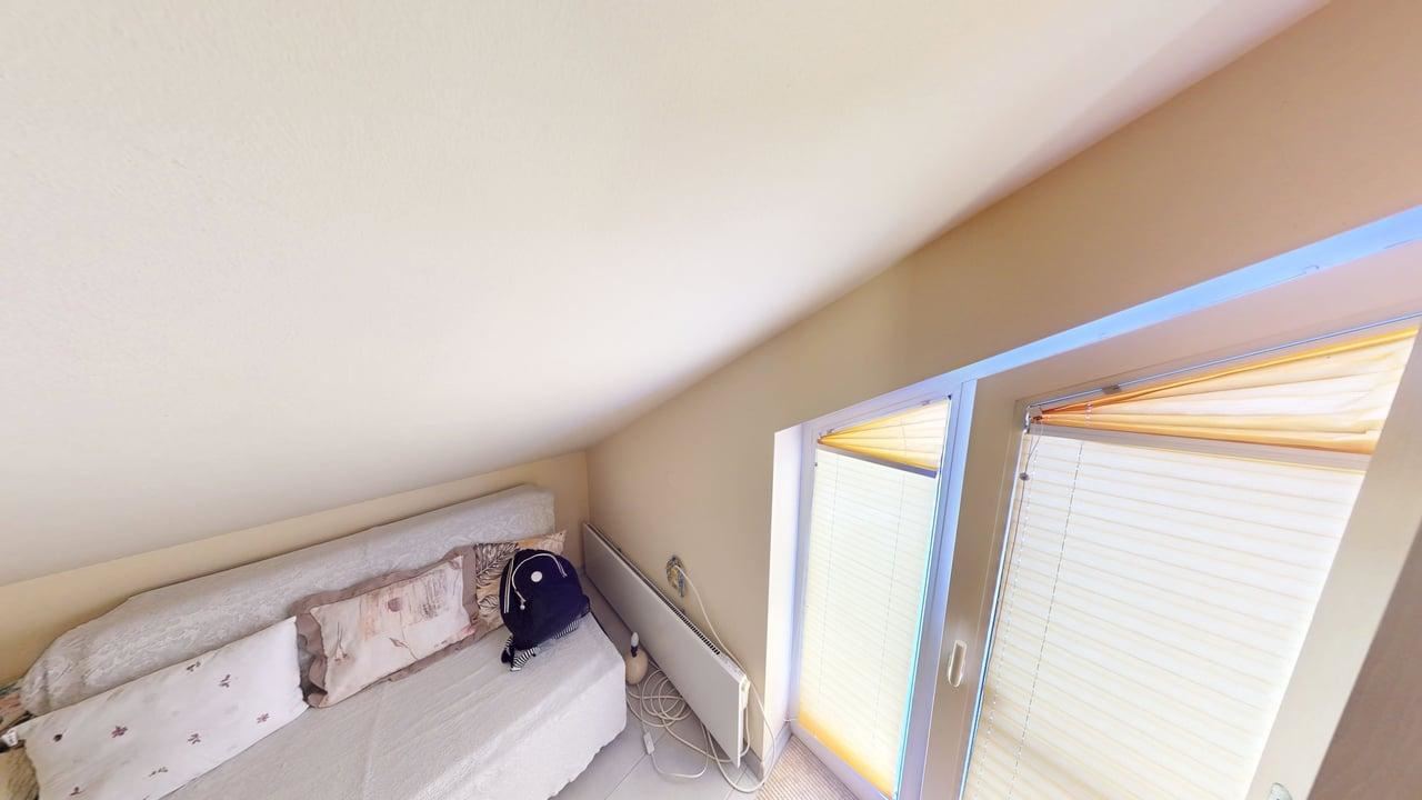 Panoramahaus auf vier Etagen mit 8 Schlafzimmern und Meerblick im Ferienort Sonnenstrand – ohne Wartungsgebühr