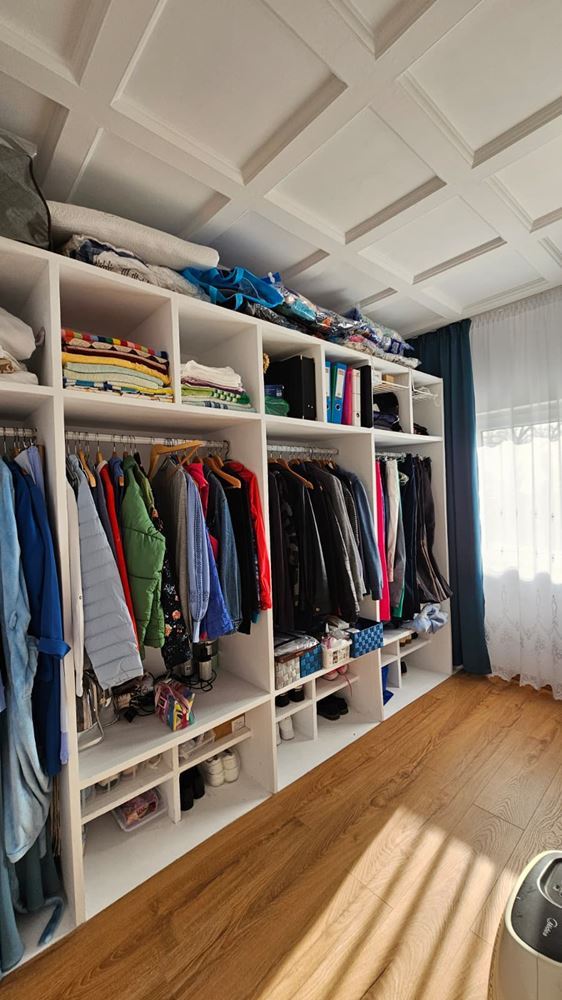 Außergewöhnliches einstöckiges Haus mit großzügigem Garten im ruhigen Dorf Kosharitsa