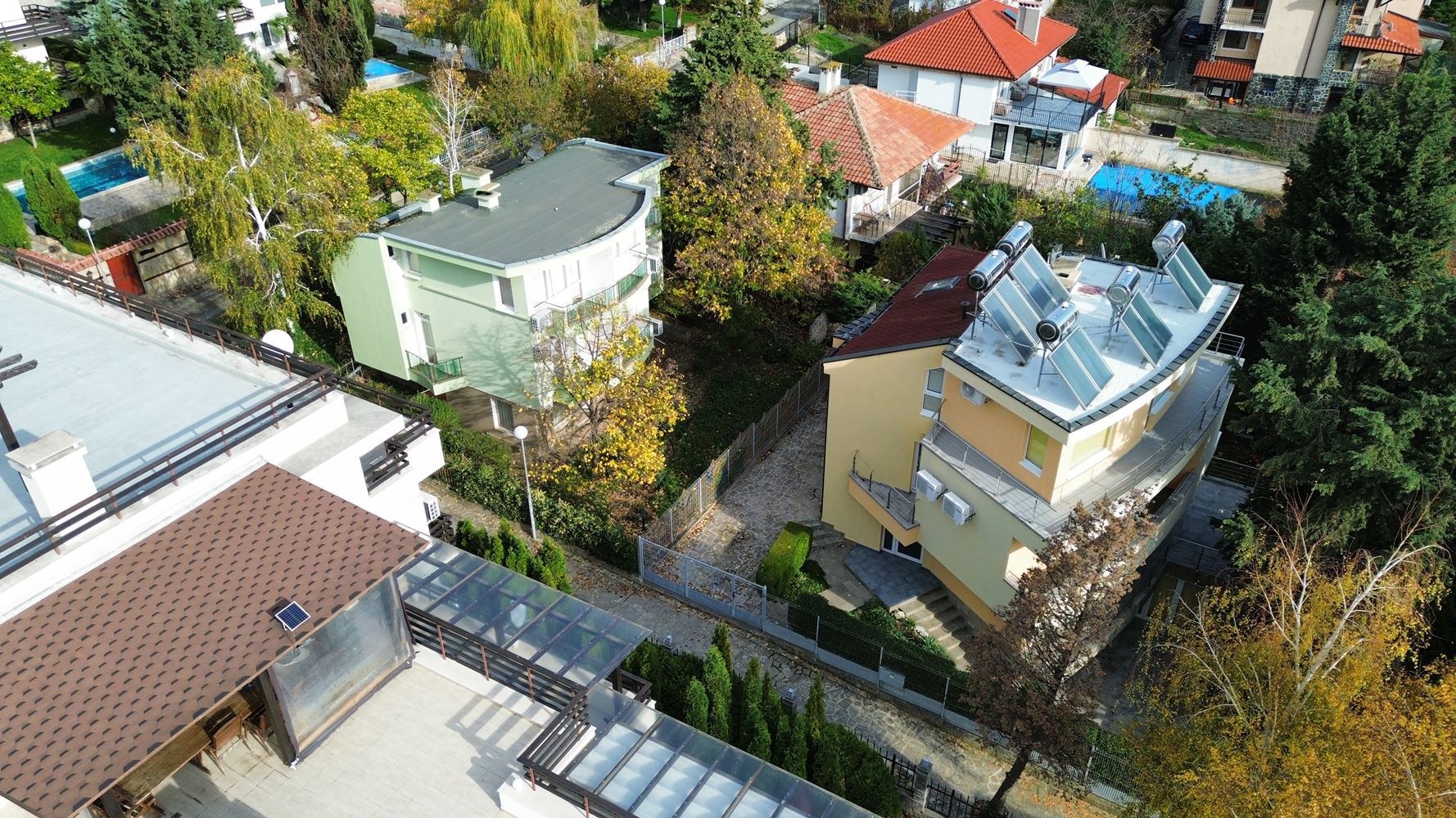 Panoramahaus auf vier Etagen mit 8 Schlafzimmern und Meerblick im Ferienort Sonnenstrand – ohne Wartungsgebühr