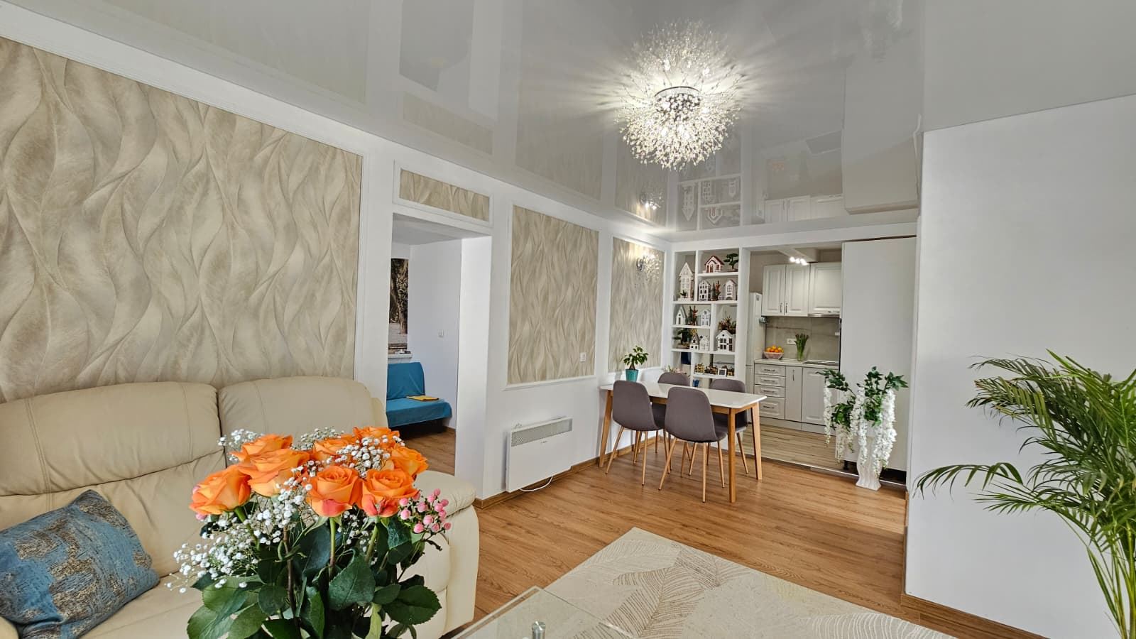 Außergewöhnliches einstöckiges Haus mit großzügigem Garten im ruhigen Dorf Kosharitsa