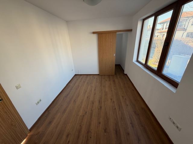 Luxuriöses zweistöckiges Haus mit Meerblick in Aheloy